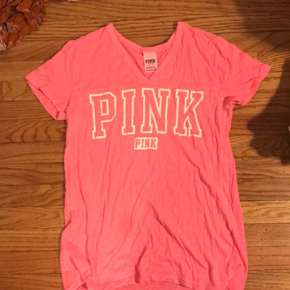 VS Pink Tshirt